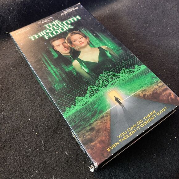 The Thirteenth Floor Matrix SciFi Craig Bierko Gretchen Mol Vincent Donofrio VHS - Picture 2 of 9